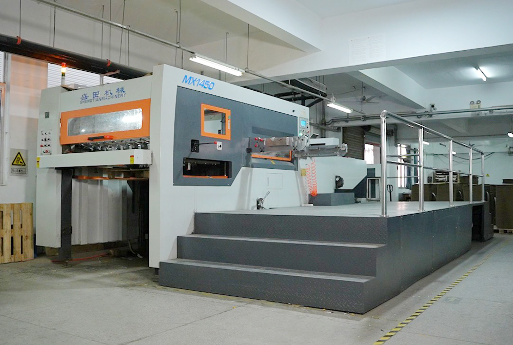 玉田產(chǎn) 盛田牌 MX1450型 下吸給紙全自動模切壓痕機(jī)